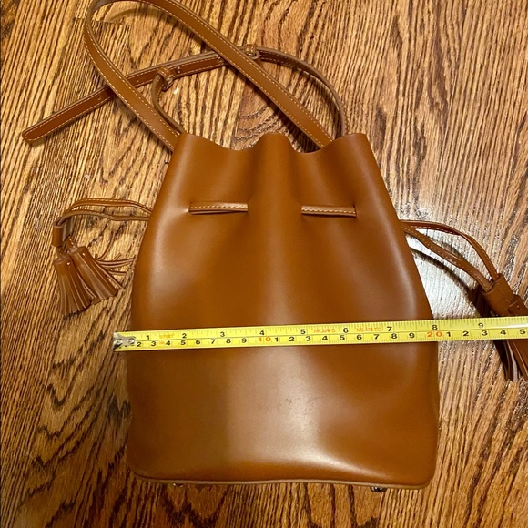 Viewinbox Leather Bucket Shoulder Bag - Picture 6 of 9